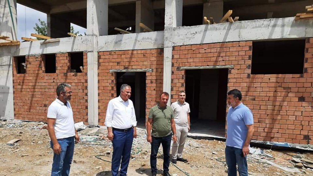 Milli Eğitim Müdürümüz Cengiz Karakaşoğlu Hayırsever Makbule Küçükçalık Tarafından Yaptırılan Okul Binasında İncelemelerde Bulundu