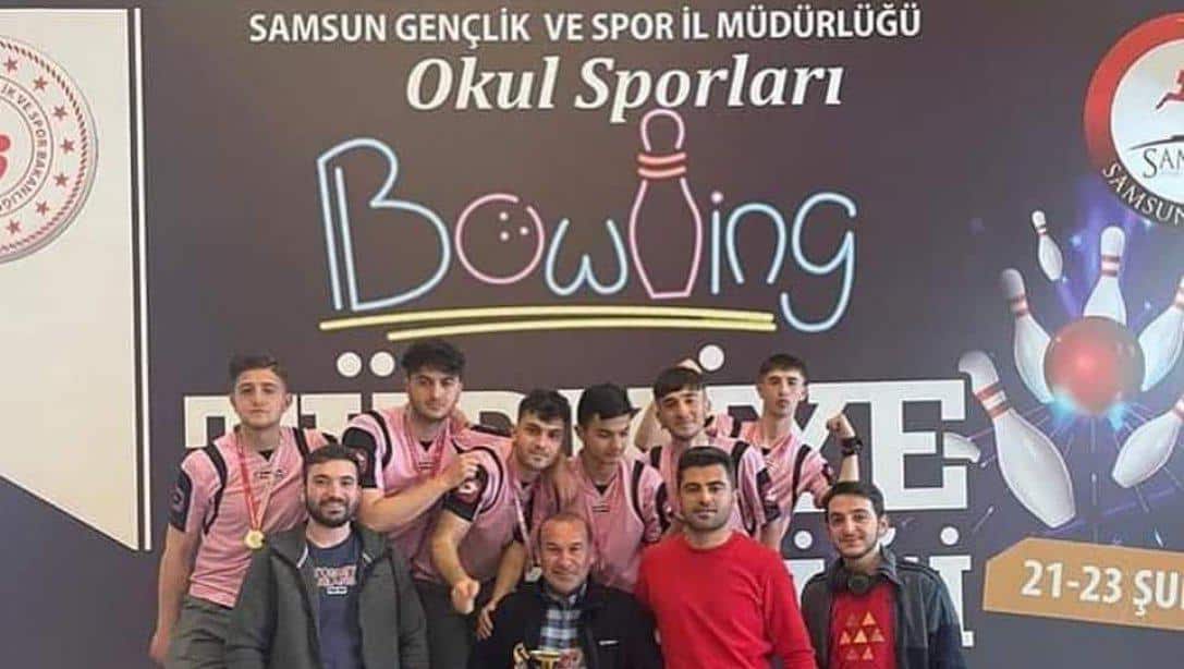 Milli İrade Anadolu Lisesi öğrencileri Bowling Türkiye Şampiyonasında Türkiye ikincisi oldu